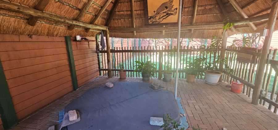 3 Bedroom Property for Sale in Protea Park North West